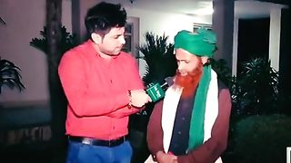 Qaide azam khuwab me aurahe hai