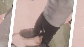 Saad  ne pahna aish ka shoes