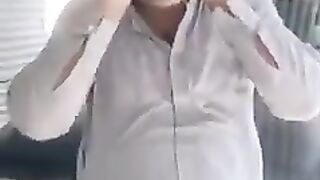 اس بندے کی باتیں غور سنع