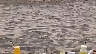 Breakfast at the beach