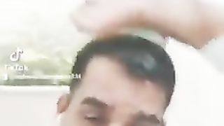 aik baap apnay uollad ko nasyat karte uhe