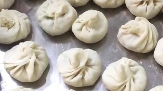 Restaurant style chicken momo /chicken momo