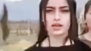 نامعلوم زبان میں لال اے لال اے_ _