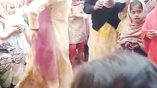 Saraiki cute girls dance Arshad mehwal Studio