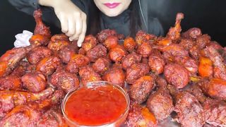 Eating video with satisfying sounds ASMR