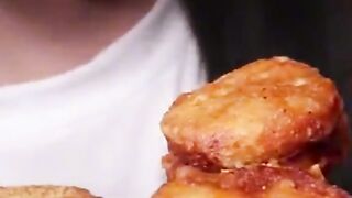 Eating video with satisfying sounds ASMR