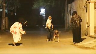 How like horror prank Very nice vedio fallow me