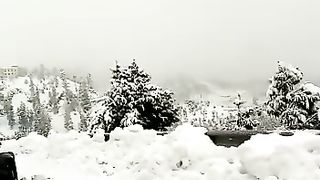 Snowfall on the way to shangla