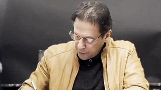 Imran khan write a letter to Saddar e pakistan.