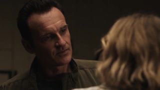 FBI: Most Wanted 3x04 / Kiss Scene — Jess and Sarah (Julian McMahon and Jen Landon)