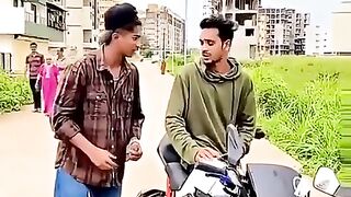 Bhai bike dena cut Maar Ke Aata hun