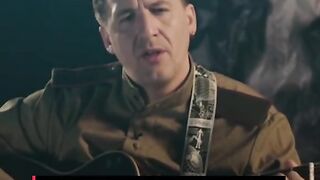 ЕДНА ЗАБРАНЕНА ПЕСЕН НА АРТУР СМОЛЯНИНОВ