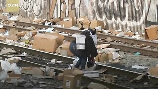 В США грабят поезда и голодают