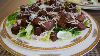 Мужу ПОНРАВИТСЯ! Салат ДЛЯ НЕГО! Салат из куриной печени