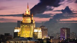 Украину накачивают вооружением и подталкивают к гражданской войне
