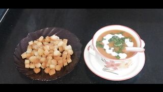 Cook yourself a delicious tomato soup