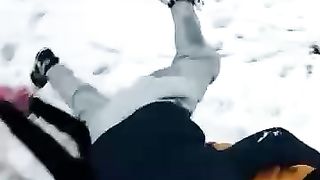 Snofall enjoy