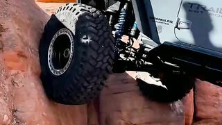 Crazy cars