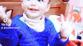 How cute baby enjoy moment of life.❤????