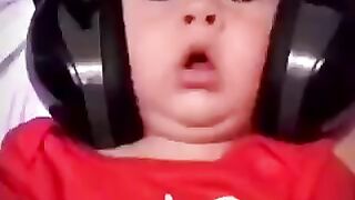 Hahahahaha so beautiful sweet kids video please watching