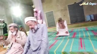 نماز چھوٹے بچے کا بڑے خوبصورت انداز میں کلام