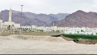 Madina Jabal Uhud Ziyarat - Ohud Ka Pahard - Maidan Ghazwa E Uhod - Mountain Of Uhud Madinah