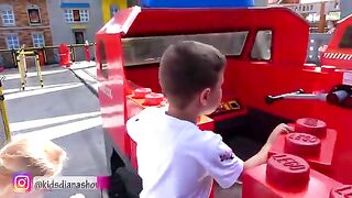 Diana_and_Roma_in_Legoland!Dubai