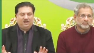 Ghareeb_Aata_lay_Funny_video_