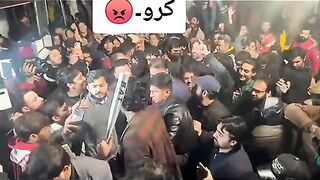 Imran Khan k liye kaam bhi qurbaan