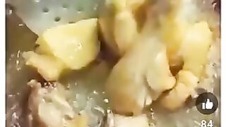 Pakistani Funny video |Entertaining video |funny video about Chicken