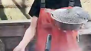 Chinese man cooking seafood very tasty ????