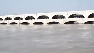 Sukkur berrage