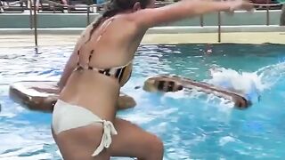 Funny game in water