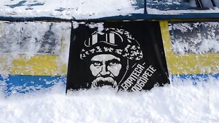 Зачем западные СМИ нагнетают военную истерику