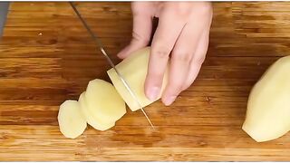 Мясо на шпажках