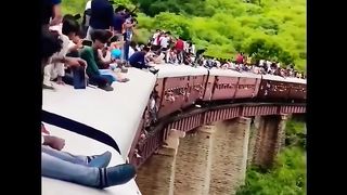 Amazing_Mountain_Railroute_of_Rajashthan_#shorts(720p).