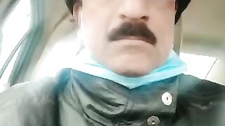 Song singing
