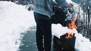 Bonfire enjoining in _ temperature