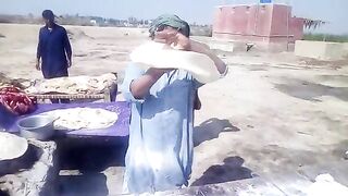 Desi mahol