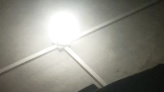 Kamre Mein Jalta Hua bulb