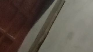 L khali kamra tum aur main
