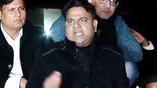 Fawad Chaudhry Talking against the Chief Election Commission of Pakistan after releasing from jail.