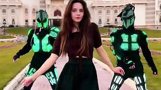 New dancing my style but please sport me know