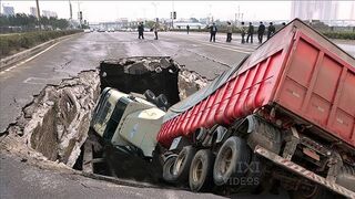 TOTAL IDIOTS WORKING #4 Fail Compilation 2023