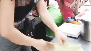 Famous Roti Girl In Bangkok