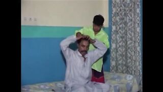 Kaka england na - Shahzada Ghaffar