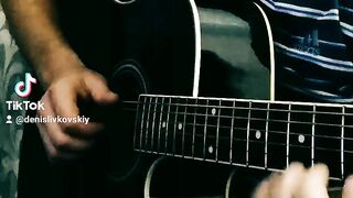 Мелодия на гитаре классная