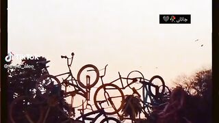 Main dhundhne ko jamane mein