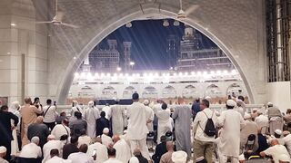 Fajar Azan at Makkah #fajar #Azan #Makkah