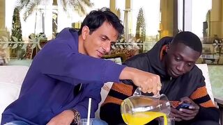 Wait till the end! Khaby Lame & Sonu Sood's this video will make your day #KhabyLame #SonuSood #KhabyVideos #LameVideos #MirchiPlus